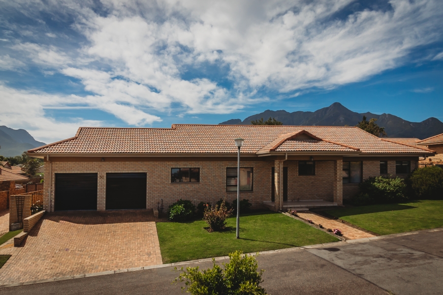 3 Bedroom Property for Sale in Heather Park Western Cape